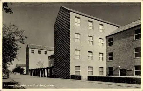 Ak Århus Aarhus Dänemark, Hauptgebäude der Universität Aarhus von der Ringgade aus gesehen