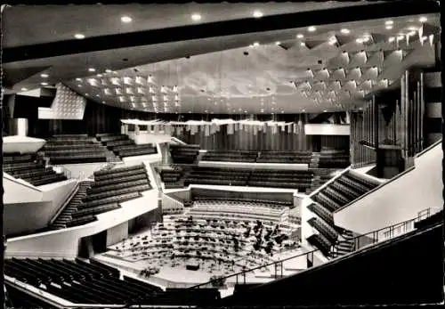 Ak Berlin Mitte, Alexanderplatz, Moderne Philharmonie, Konzertsaal, Sitzplätze, Orchester auf ...