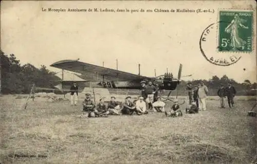 CPA Monoplan Antoinette de M. Latham, dans le parc de son Château de Maillebois
