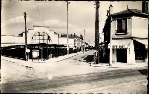 Ak Vert Galant Seine Saint Denis, Le Marche, Rue Pasteur