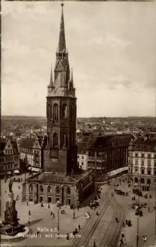 Ak Halle an der Saale, Marktplatz mit rotem Turm,  Stadtansicht, Menschen sichtbar