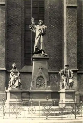 Ak Hannover in Niedersachsen, Luther Denkmal