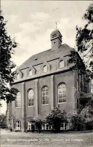 Ak Ostseebad Zinnowitz auf Usedom, Kinder-Erholungsheim St. Otto, Gebäude, Pinienbäume