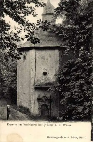 Ak Höxter an der Weser, Kapelle im Weinberg, Wald,  Architektur, Schwarz-Weiß