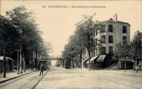 Ak Courbevoie Hauts de Seine, Boulevard de  Straßenansicht,  Gebäude