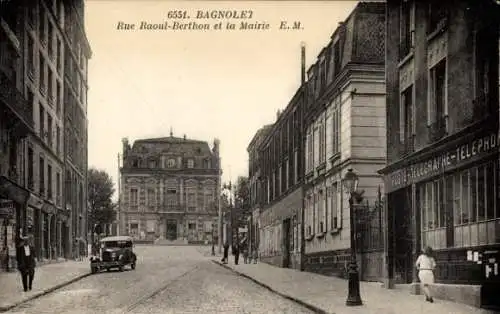 Ak Bagnolet Seine Saint Denis, Straße Rue Raoul-Berthon, Rathaus, Auto