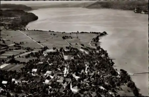 Ak Dingelsdorf Konstanz am Bodensee, Luftansicht auf Dingelsdorf, Bodensee, ruhige Wasseroberfläc