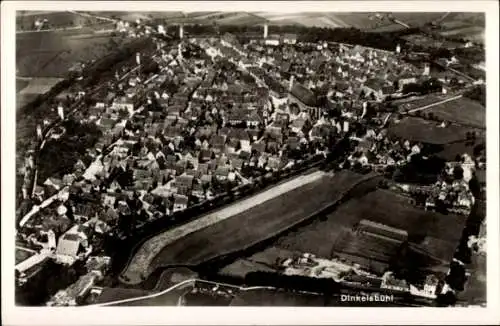 Ak Dinkelsbühl in Mittelfranken, Luftaufnahme von  Stadtansicht,  Architektur