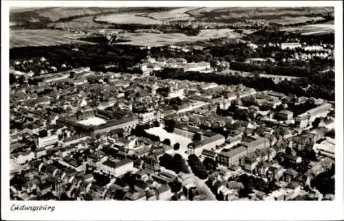 Ak Ludwigsburg in Württemberg, Fliegeraufnahme