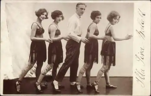 Foto Ak Tanzende Menschen, Tänzer