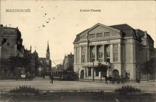 Ak Magdeburg in Sachsen Anhalt, Zentraltheater, Pferdekutsche, Straßenbahn