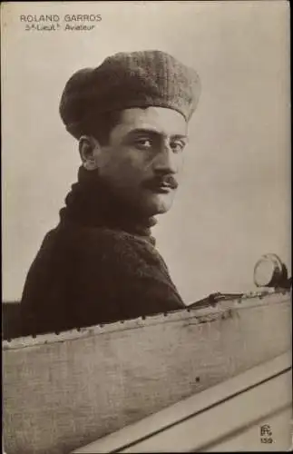 CPA Aviateur Roland Garros, Portrait