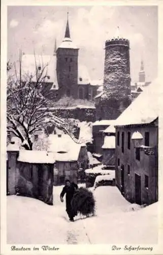 Ak Bautzen in der Oberlausitz, Winterliche Stadtansicht, historische Türme, Schneelandschaft, ...
