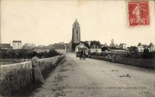 CPA Le Bourg de Batz Loire Atlantique, L'arrivée par la route du Croísic