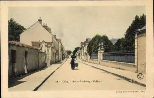 Ak Gien Loiret, Rue et Faubourg d'Orléans, Stadtansicht,  Architektur