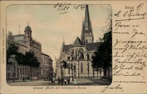 Ak Wesel am Niederrhein, Grosser Markt, Willibrordi-Kirche, Menschen auf der Straße
