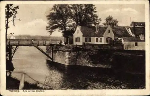 Ak Wesel am Niederrhein, Am alten Hafen, Brücke, Häuser