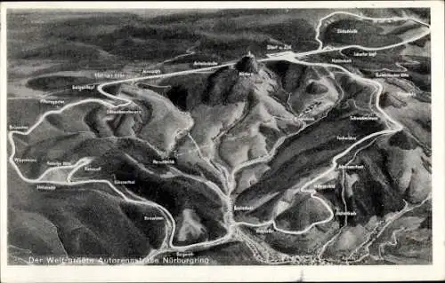 Ak Nürburg in der Eifel, Nürburgring, Luftaufnahme des Nürburgrings, Rennstrecke, Berglandschaft,