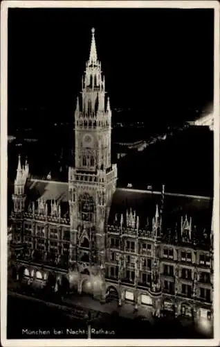 Ak München, Rathaus bei Nacht