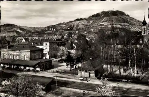 Ak Heppenheim an der Bergstraße, Bahnhof  Bergstraße, Berge im Hintergrund