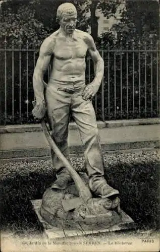 Ak Sevres, Le Bûcheron, Jardin de la Manufacture