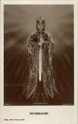 Ak Schauspielerin Margarete Schön als Kriemhild, Nibelungen, Ross 676/1