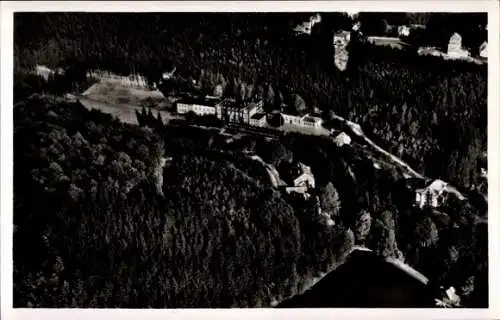 Ak Bad Sachsa im Harz, Fliegeraufnahme Pädagogium mit Pfaffenberg