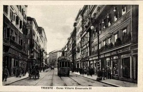 Ak Triest Trieste Friuli Venezia Giulia, Straßenansicht, Corso Vittorio Emanuele III, Tram,  Arch