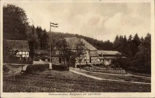 Ak Lemförde in Niedersachsen, Hannoversches Berghaus, Gebäude, Landschaft, Flagge