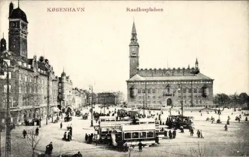 Ak København Kopenhagen Dänemark, Rathausplatz, Straßenbahnen