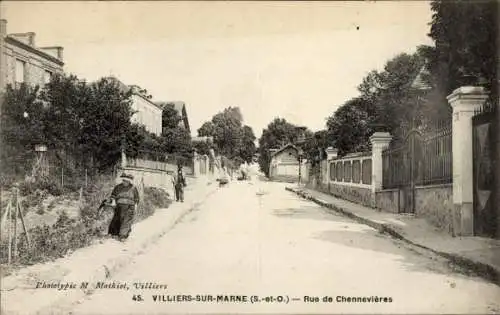 Ak Villiers sur Marne Val de Marne, Rue de Chennevieres