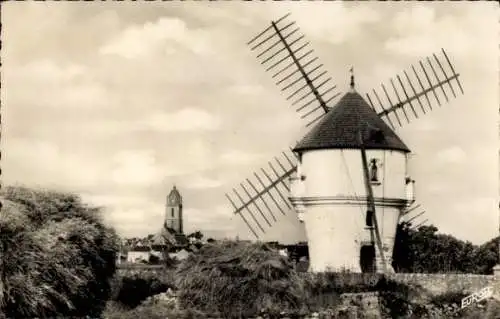 Ak Batz sur Mer Loire Atlantique, Windmühle, Landschaft, Wolken, Altes Gebäude, Historische Ansic