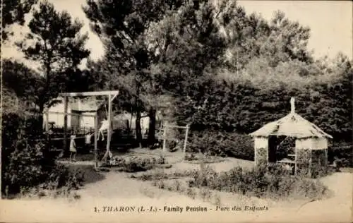 Ak Tharon Plage Loire Atlantique, Pension, Spielplatz, Kinderpark, Bäume, Strukturen