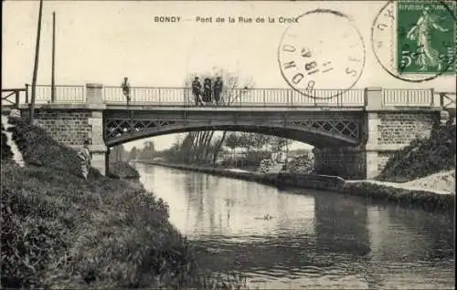 Ak Bondy Seine Saint Denis, Brücke, Rue de La Croix