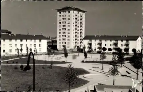 Ak Bondy Seine Saint Denis, Neubauten, Wohnblocks, Spielplatz, Gartenanlagen
