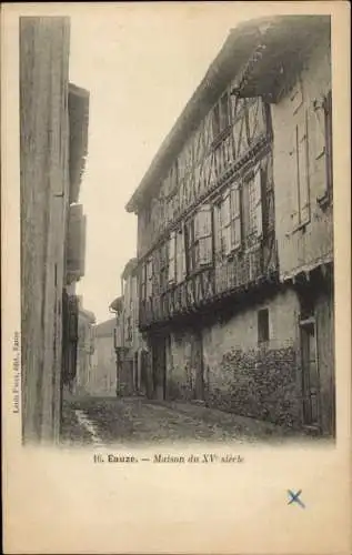 Ak Eauze Gers,  Maison du XV siècle,  Fachwerkhäuser, schmale Gasse