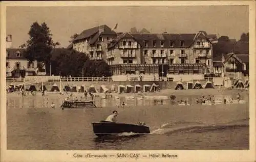 Ak Saint Cast Cotes d'Armor, Hotel Bellevue, Motorboot auf dem See