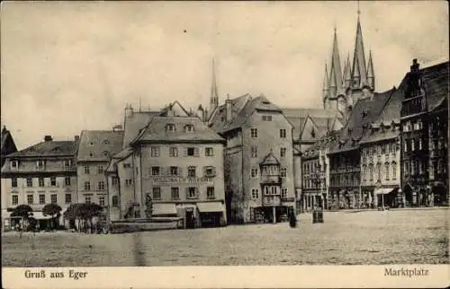 Ak Cheb Eger Reg. Karlsbad, Marktplatz, Geschäft Willibald Kofend