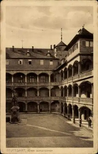 Ak Stuttgart in Württemberg, alter Schlosshof