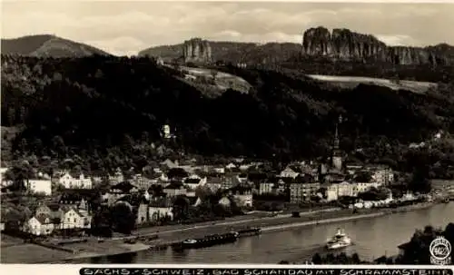 Ak Bad Schandau Sächsische Schweiz, Panoramaansicht, Schrammsteine, Elbe, Stadtansicht