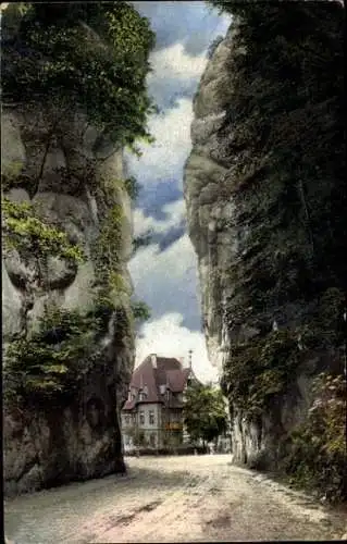 Ak Detmold in Nordrhein Westfalen, Externsteine, Blick auf Villa Victoria