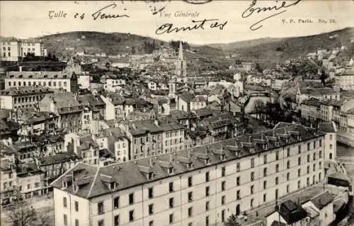Ak Tulle Corrèze, Panoramablick auf  zahlreiche Gebäude, bergige Umgebung, alte Architektur