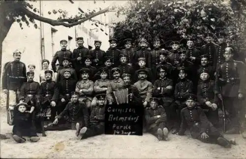 Foto Ak Bischofswerda in Sachsen, Garnison, Deutsche Soldaten in Uniformen