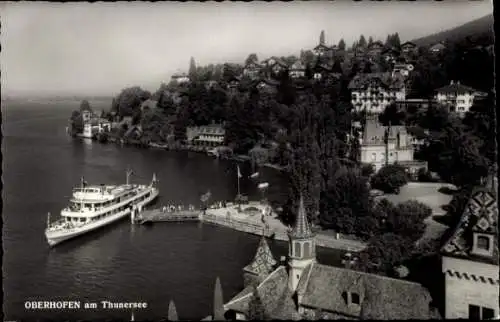 Ak Oberhofen am Thunersee Kanton Bern, Panoramablick auf Oberhofen, Schiffsanleger, Villen