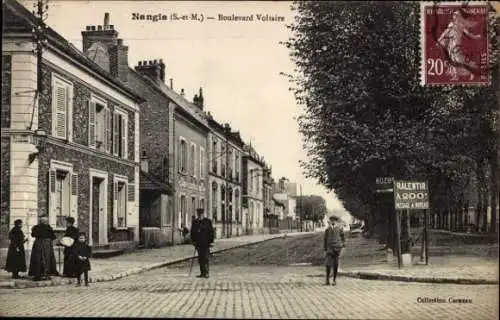 Ak Nangis Seine et Marne, Boulevard Voltaire