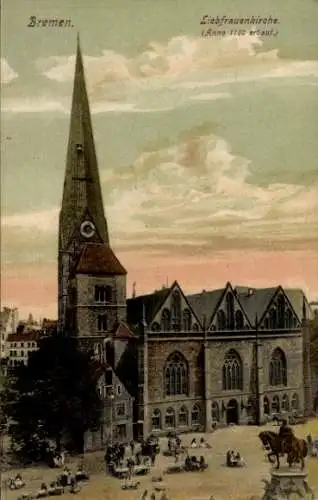 Ak Schnoor Bremen, Liebfrauenkirche, Jahr 1150 erbaut, hoher Kirchturm, Menschenmengen