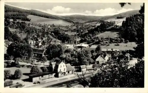 Ak Waldmichelbach Wald Michelbach im Odenwald Hessen, Blick auf die Landschaft, Häuser, Bahngleis