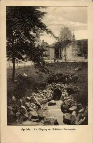 Ak Apolda in Thüringen, Eingang zur Schötener Promenade, Bachpartie