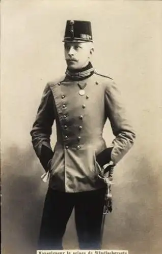 Ak Prince de Windischgraetz, Prinz Otto zu Windisch Graetz, Portrait in Uniform