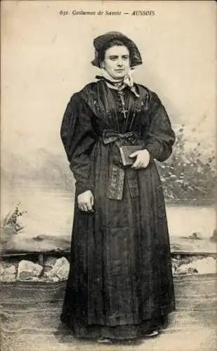 Ak Costumes de Savoie, Frau in französischer Tracht, Aussois